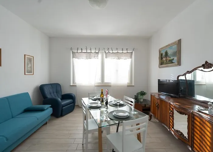 Apartment The Coastal Urban Oasis