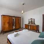 דירה The Coastal Urban Oasis *